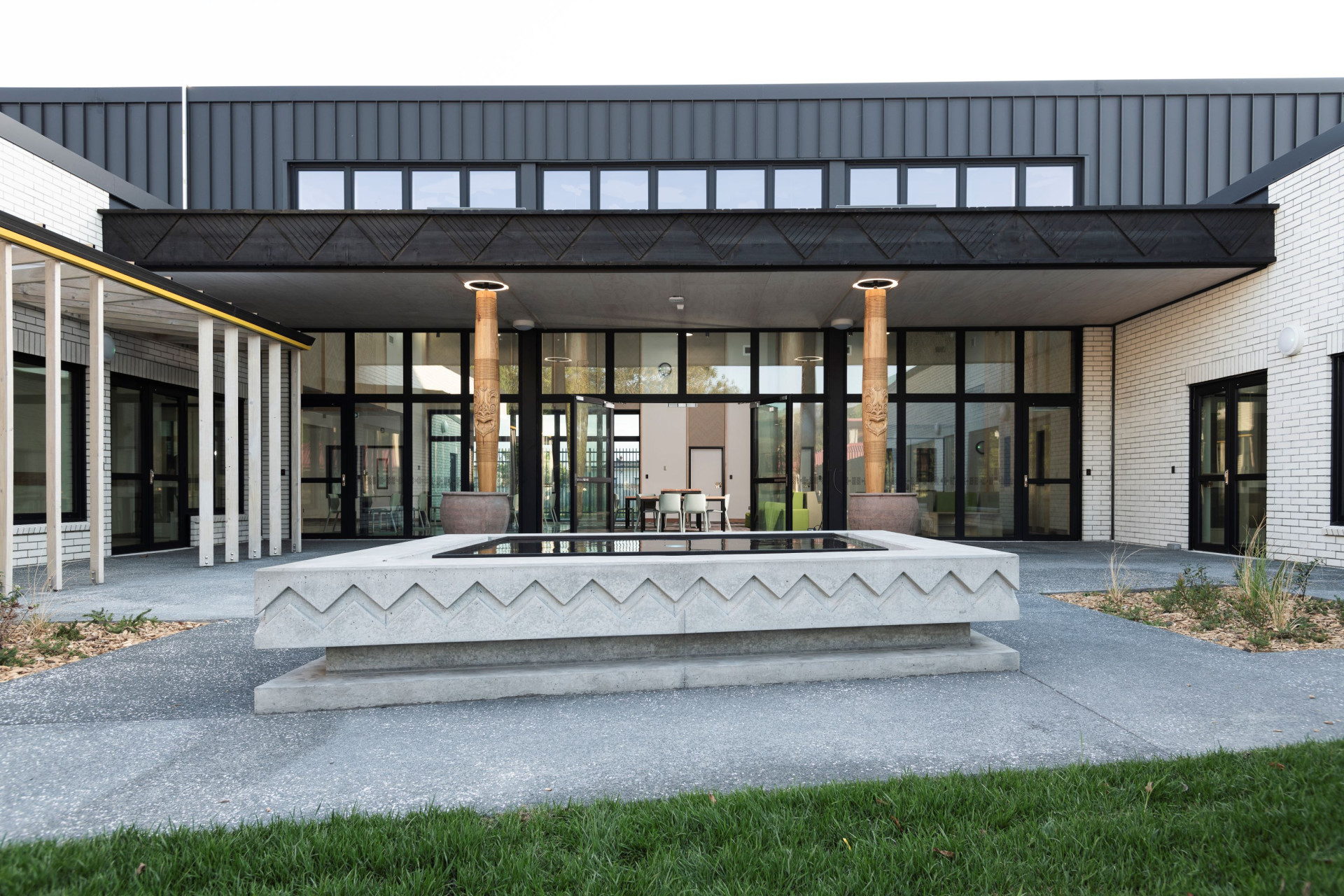 Gisborne hospital Courtyard